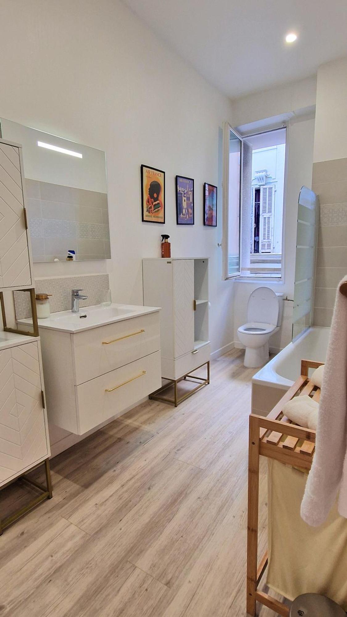 Jazzy Et Spacieux Appartement Prom Des Anglais Nice Exteriör bild